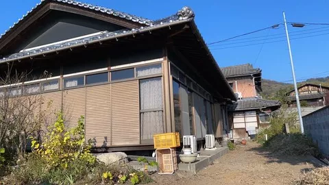 Mitoyo City, Takuma Town Matsuzaki (Takuma Station) Single-story building 4DK