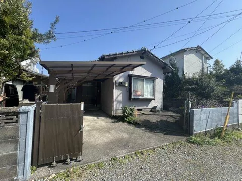 Yatsushiro City, Matsue Town (Yatsushiro Station) Single-story building 4DK