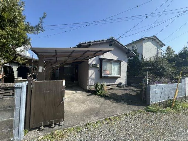 Yatsushiro City, Matsue Town (Yatsushiro Station) Single-story building 4DK