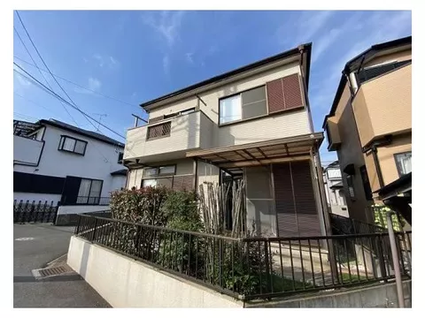 ☆ 4LDK with all rooms over 5 tatami mats + balcony ☆ Ample storage ☆ With garden ☆ Has a service entrance