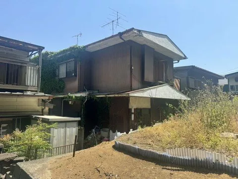 Komagoka 1-chome, Tsurumi Ward, Yokohama City (Tsurumi Station) 2-story building 5DK