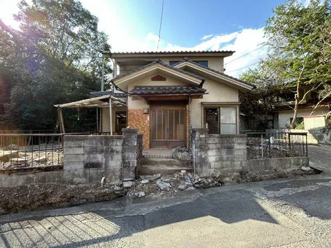 Kabe Town, Kōrihara, Asakita Ward, Hiroshima City (Kabe Station) 2-story building 5LDK