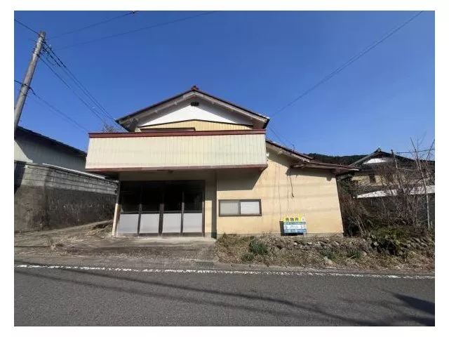 Nakagawa Town, Nasu District, Oyamada Kamigō, 2-story 5DK [A life in harmony with nature awaits you]