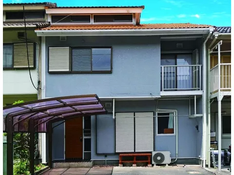 ●Many renovations completed, ready to move in! ●Parking space for 2 cars (up to 3 cars depending on the vehicle type)