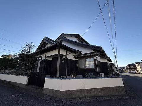 Used single-family home in Hamamura, Kida Town, Tottori City