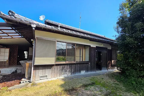 Usa City, Oaza Akao (Tenshin Station) Single-story building 5SK
