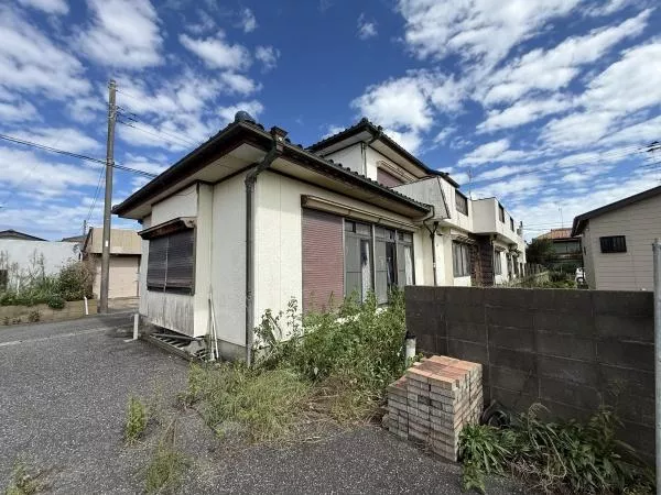 Sanbu District, Kujukuri Town, Magame (Togane Station) 2-story 10SLDK