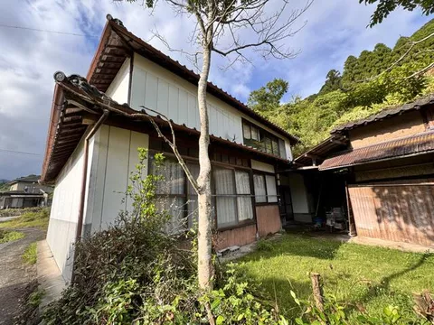 Oaza Fukui, Higashimine Village, Asakura District 2-story building 4LDK