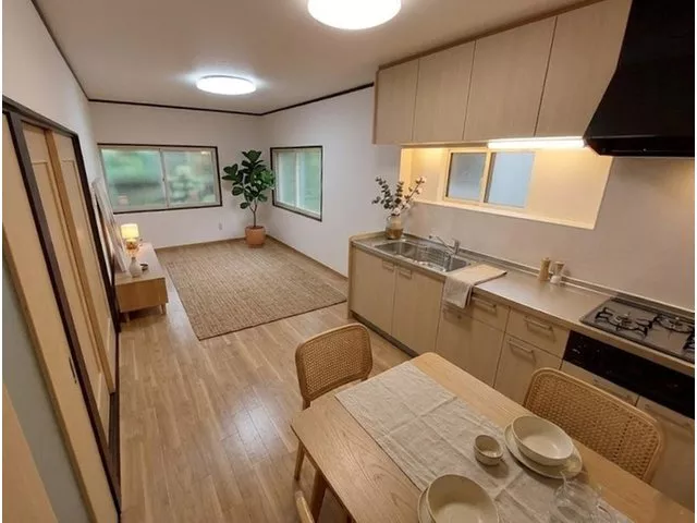 Oaza Araida, Azai Ishiuraki 9,980,000 yen