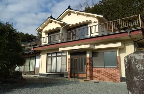 JR Sanyo Main Line "Yanai" station 10700m walk