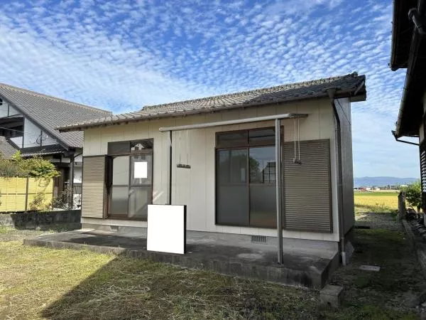 Ogi City, Ashikari Town Nagata (Uzu Station) single-story building 2DK