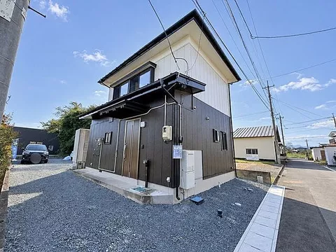 Used single-family home in Okuzushi Mizusawa Mashiro, Kumano-do