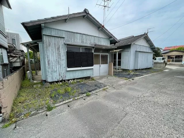With air conditioning / 2DK × 2 buildings / Close to National Route 220
