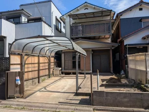 Funabashi City, Matsugaoka 5-chome (Takanekido Station), two-story building, 5DK