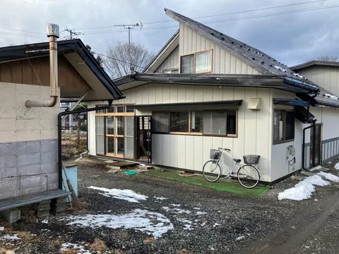 Ouno 7-chiwari, Yoshino Town, Kunohe District, 2-story building, 8DK - Image 2