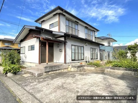 Open location on a northwest corner / A home where you can feel the relaxation unique to a Japanese-style room