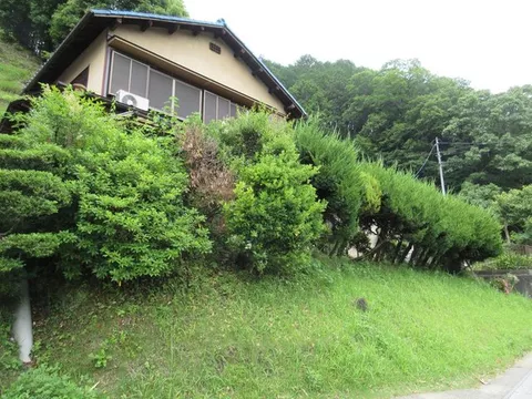 Oaza Kiriyama, Koaza Kusabata (Kasagi Station) 2 million yen - Image 2
