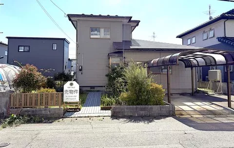 Akita City, Shogunno Sekikoshi (Duzaki Station), 2-story, 5DK