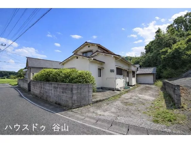 ■ Spacious land of 124 tsubo ■ 13-minute walk to Nakayama Elementary School ■ Spacious 5DK