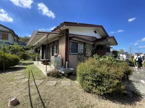 Nasukarasuyama-shi, Nasu-karasuyama Minami 1-chome (Karasuyama station) Single-story building, 4LDK

2.7 million yen