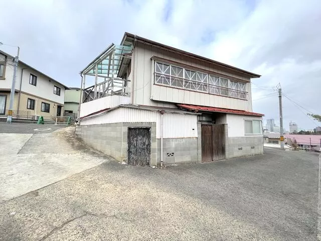 Hagigaoka, Taihaku-ku, Sendai-shi, Miyagi (Atagobashi Sta.) 2F 3K

3.8 million yen
