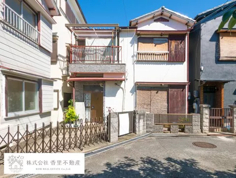 Hirakata City Takada 2-chome (Kōrien Station) 2-story 4DK