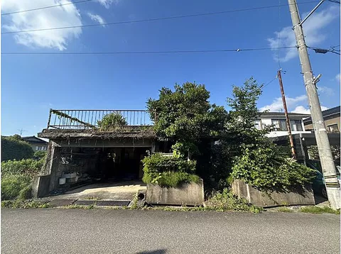 Used single-family home in Kanazawa, Tsutsujigaoka