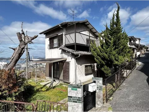 [Owner change] A fulfilling living environment with elementary school, convenience store, and supermarket within 1 km