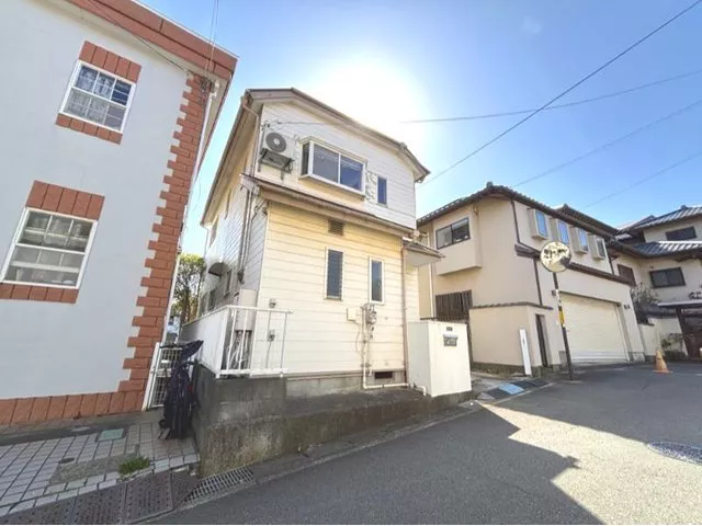 *Used house in Ota Kazu 1-chome * South-facing * 3LDK * 5 minutes on foot to the bus stop *