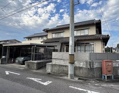 Used single-family home in Maruyama, Nanbu Town, Nishiyamaguchi County (125)