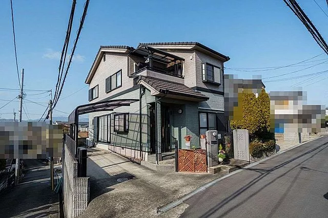 Used single-family home, Kintetsu Kashihara Line Nishinokyo Station, 11-minute walk