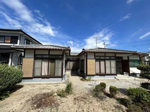 8.9 million yen