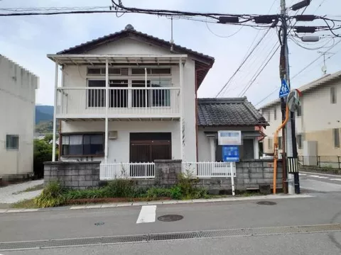 Kamishi Kohoku-cho Mirafu 2-story 4DK
