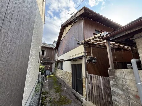 Fukuchiyama City, Nakano (Fukuchiyama Station) 2-story building 6DK