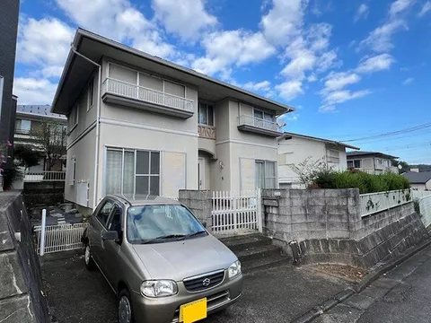 Fujisaki, Saruhashi Town 9.6 million yen