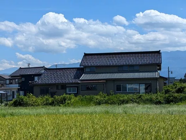 Uozu City, Kitakana (Shin-Uozu Station) 2-story building 11DK