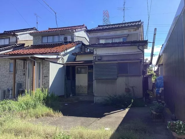 [Good access to National Route 8] Easy access to Prefectural Road Takaoka Ring Road, near Nomura Elementary School