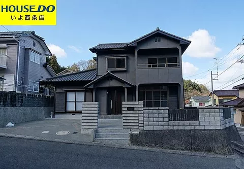 Used single-family home in Saijo City, Ioka