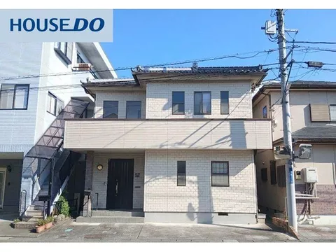 3LDK with almost no need for renovation! A comfortable living environment within a one-minute walk to the garbage disposal area.