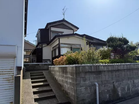 Kashiwazaki City, Yoneyama-dai 2-chome (Kashiwazaki Station) 2-story 6DK