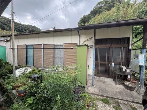 Nishisonogi-gun, Nagayo-cho, Honkawauchi-gō (Honkawauchi Station) single-story 4DK