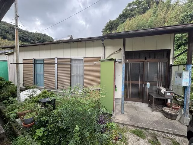 Nishisonogi-gun, Nagayo-cho, Honkawauchi-gō (Honkawauchi Station) single-story 4DK