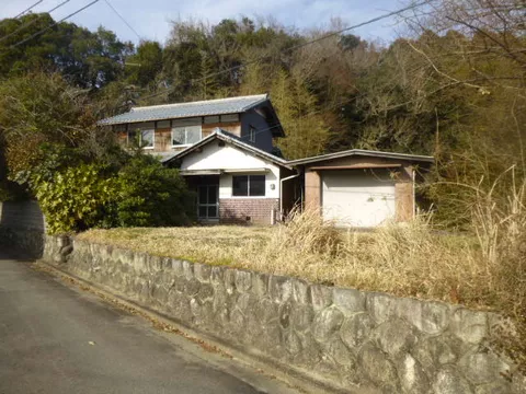 2F 8K, Kosaji, Koka-shi, Koka (Koka Sta.)

2.9 million yen