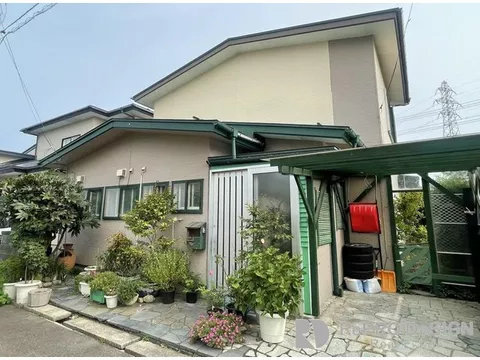 ■ 6 minutes on foot to the elementary school! ■ Compatible with city gas ♪ ■ Close to convenience stores ☆ ■ Warm water washing toilet seat