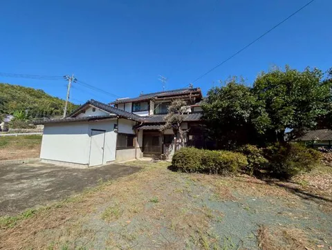 Kikuchi City, Shimokawahara (Harazumi Station) 2-story building 8DK