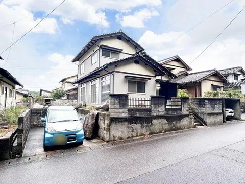 Matsue City, Hizugaoka 1-chome (Matsue Shinji Lake Onsen Station) 2-story building 5DK