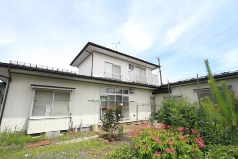 Morioka City, Nishimatsuzono 4-chome (Suko Station) 2-story building 6LDK