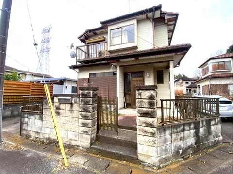 ◆Shutter◆4LDK◆Family-oriented◆Spacious living room◆Parking available