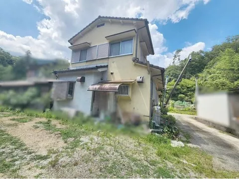 Fukuya Real Estate Sales Kawanishi Store - A solitary house
