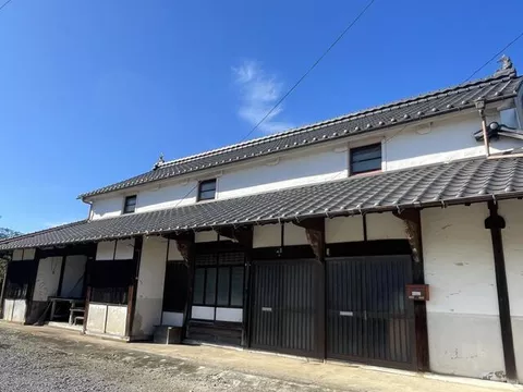 2-story building, 7SK in Shimo-takaya, Usa City